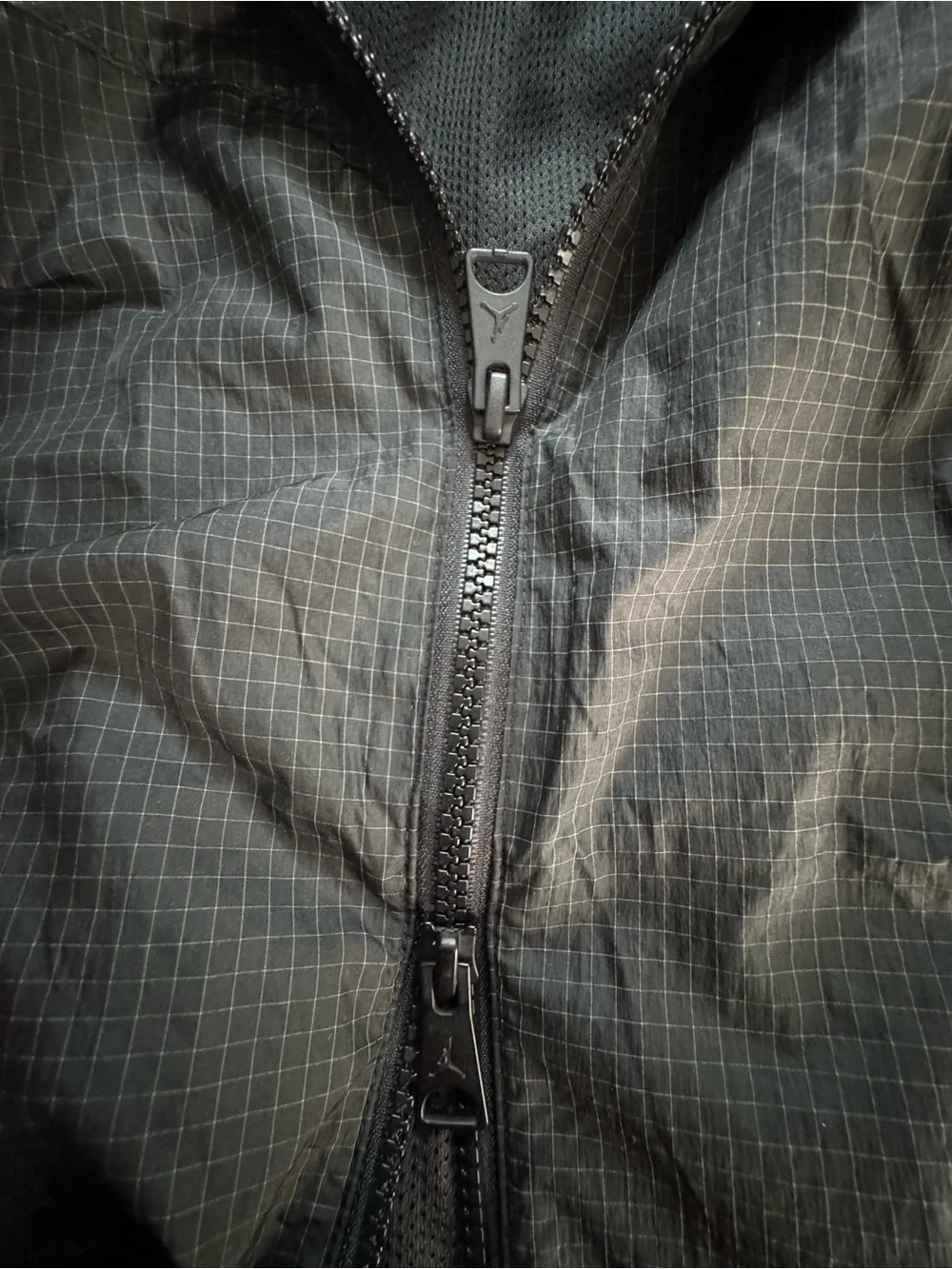 Jordan lightweight windbreaker